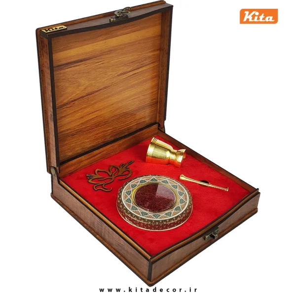 خرید و قیمت جعبه چوبی بسته بندی زعفران مناسب هدیه شرکتی (1)